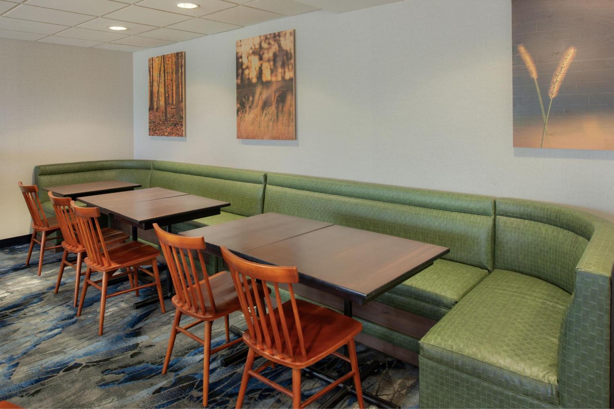 Hotel Fairfield By Marriott Troy Esterno foto