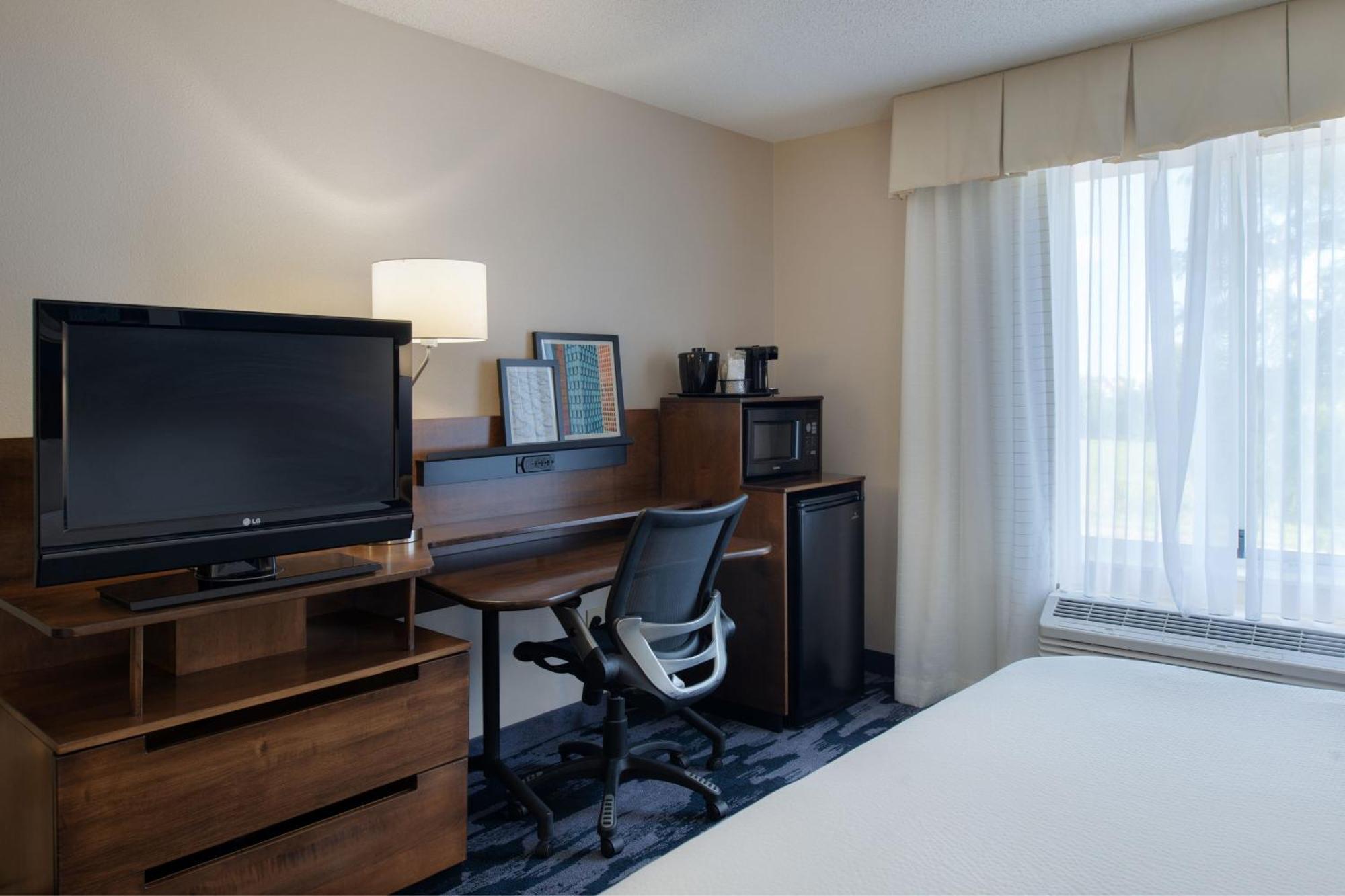 Hotel Fairfield By Marriott Troy Esterno foto
