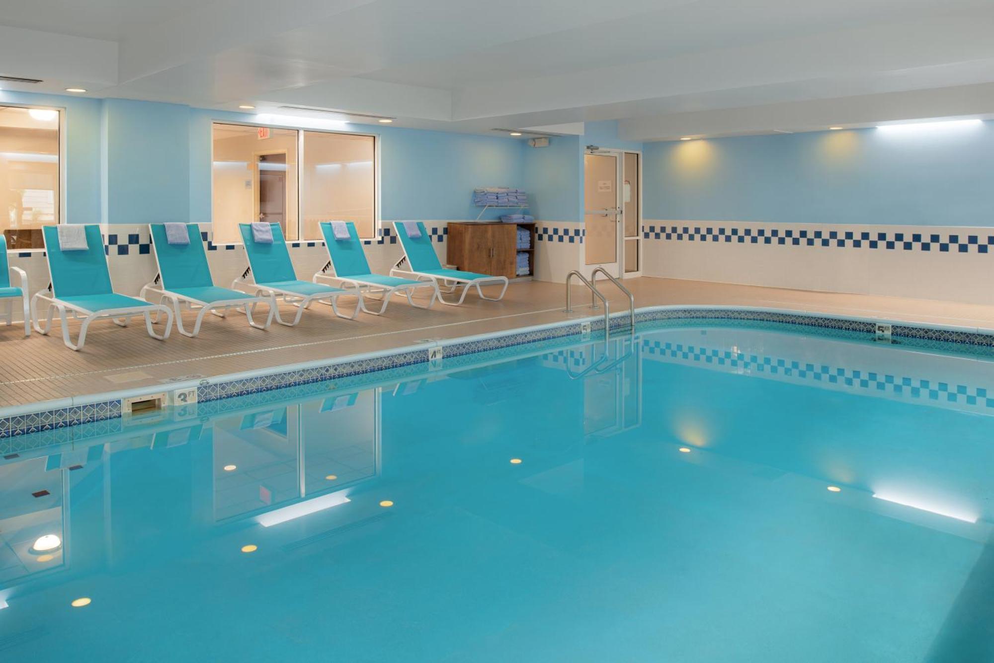 Hotel Fairfield By Marriott Troy Esterno foto